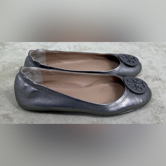 Tory Burch silver reva ballet flats with silver buckle size 8 - Picture 8 of 8